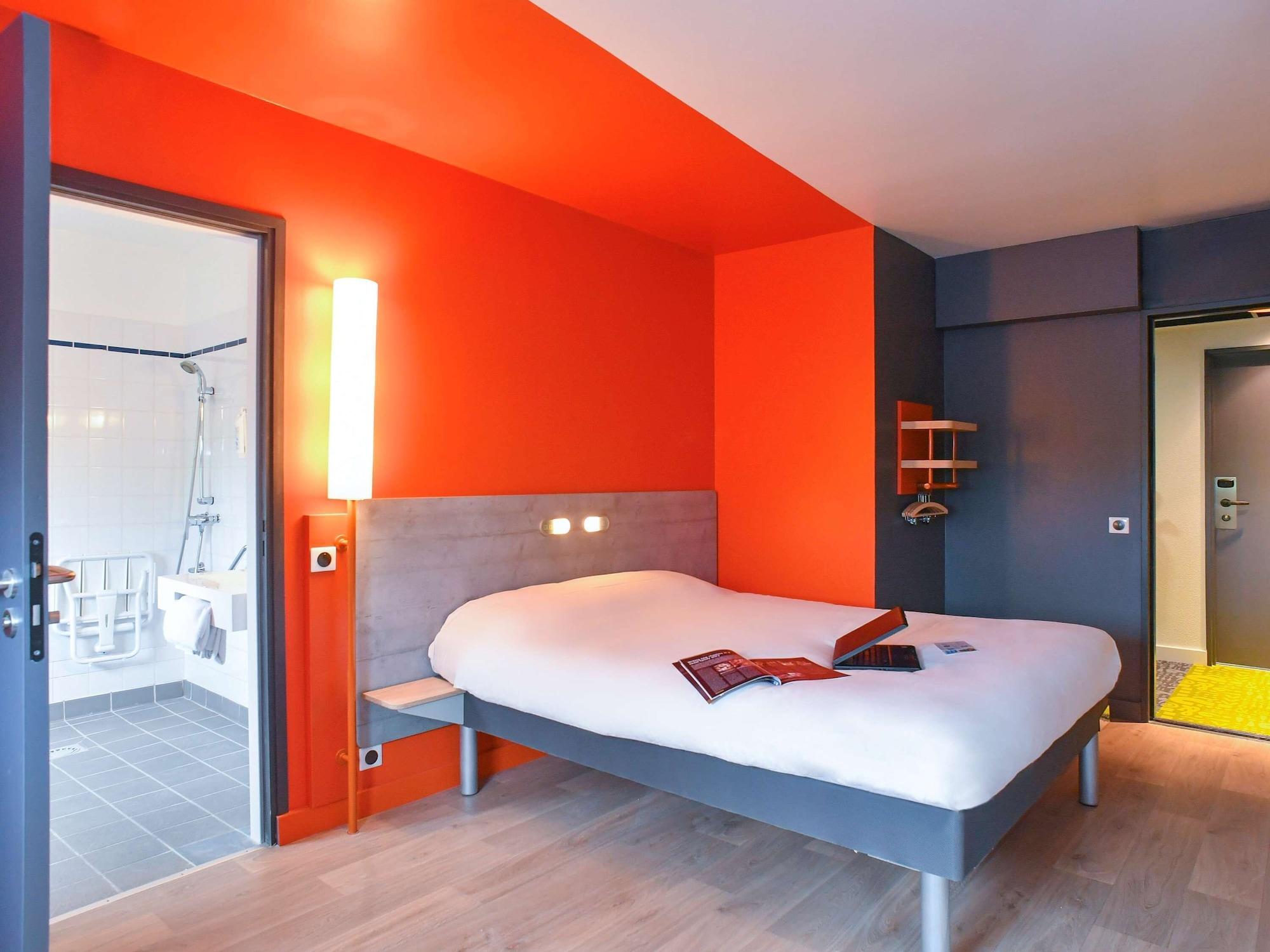 ibis budget Saint Lô Buitenkant foto